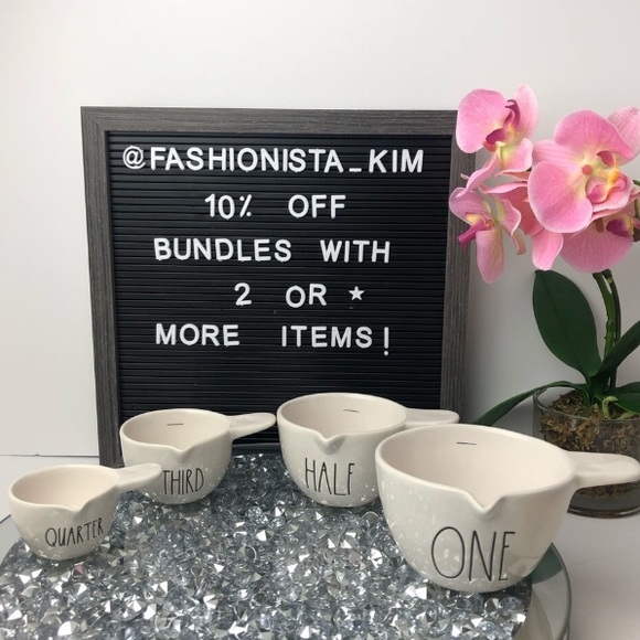 Rae Dunn white Measuring Cups - Picture 6 of 7